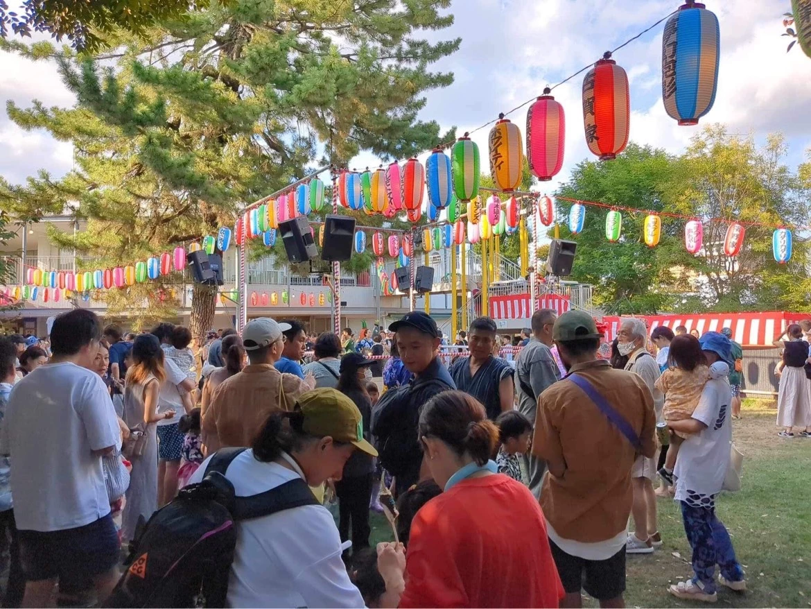 中野区大和町八幡神社例大祭　大盆踊り会 写真9