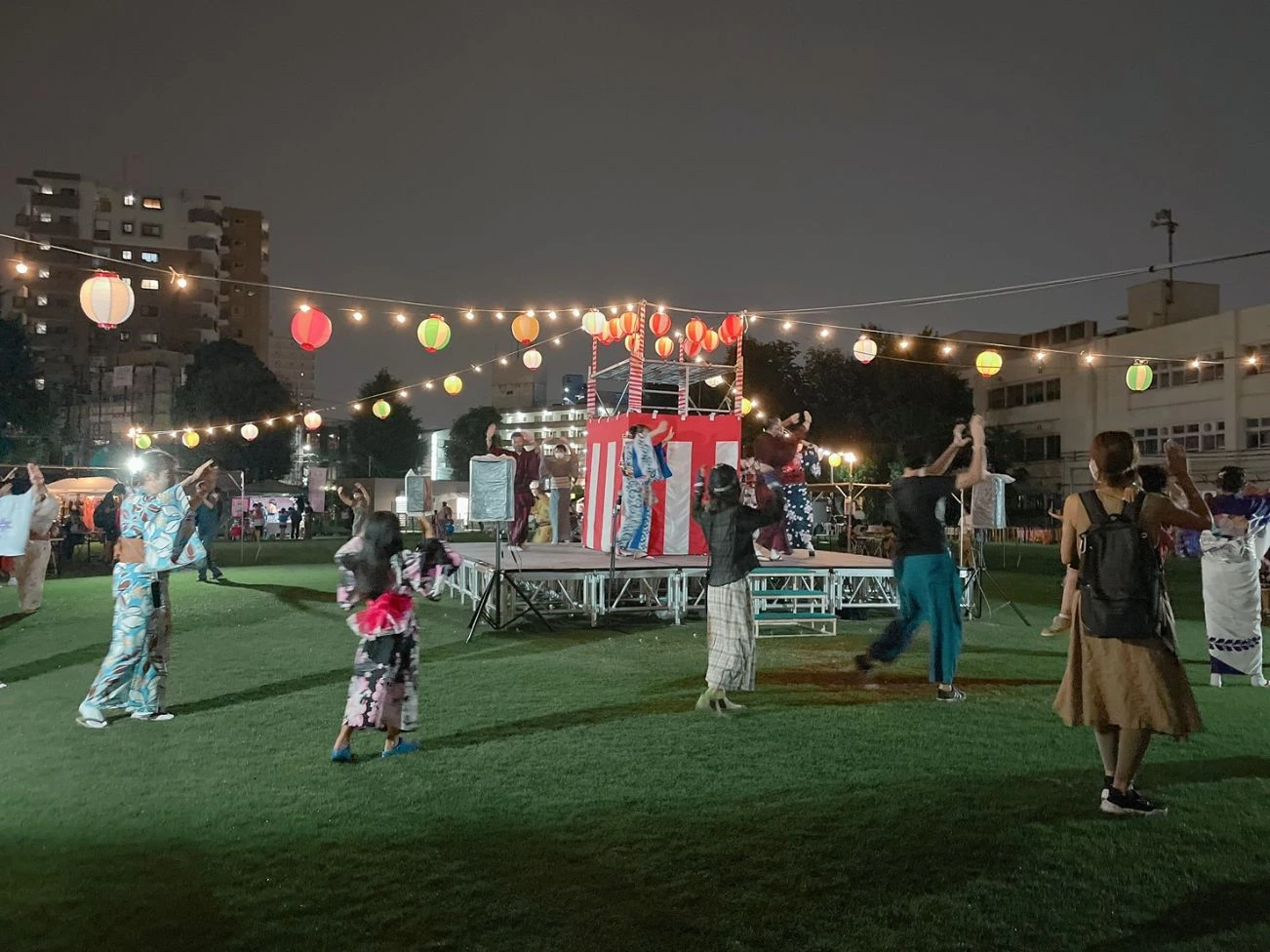 キンダーパーティー2023 町田 夏祭り 写真2