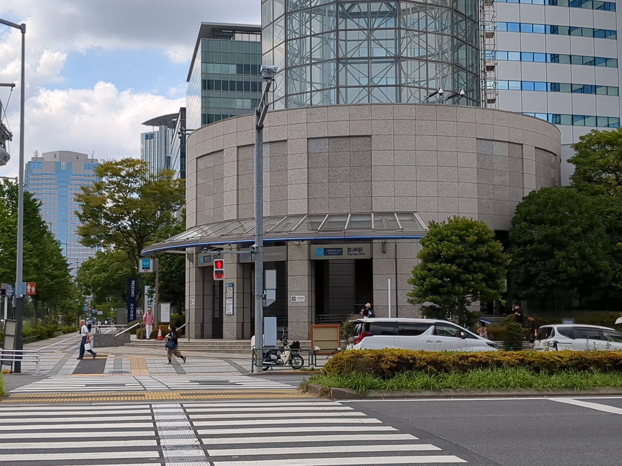 豊洲駅